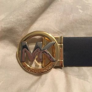 Women’s Michael kors belt